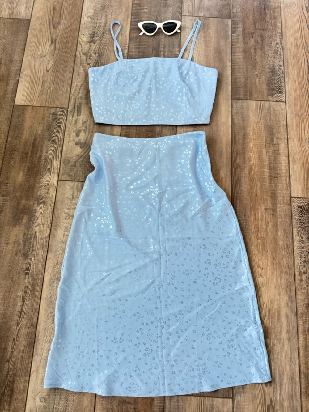 Forever 21 Periwinkle Floral Satin Skirt Set